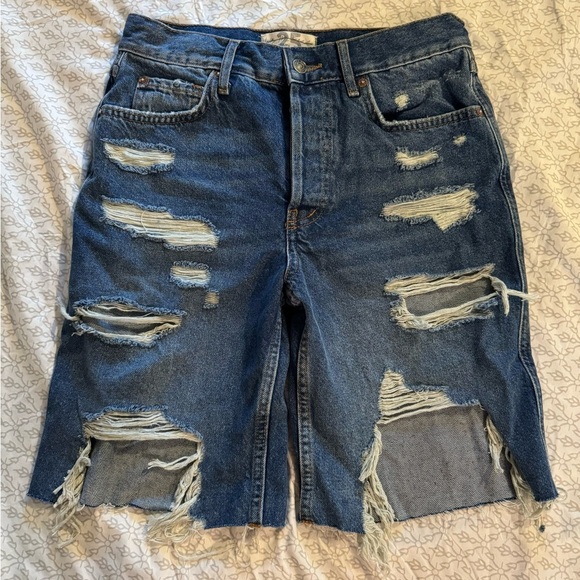 We The Free Big Sur Coast Boyfriend Shorts Denim Destroyed size 25 Free People - Picture 5 of 9